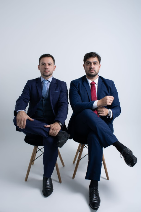 Drs. Thiago Waiser e Paulo Curi, sócios da Sei Waiser Advogados